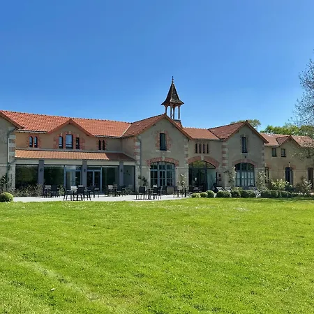 Отель Domaine De Brandois 2*