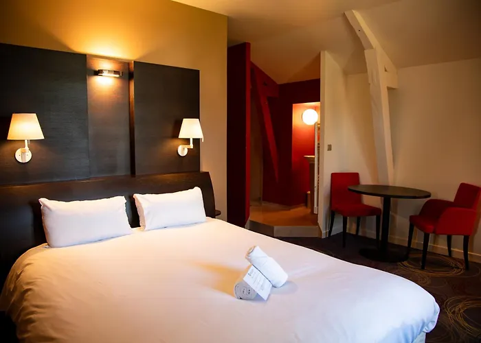 Domaine De Brandois Отель 2*