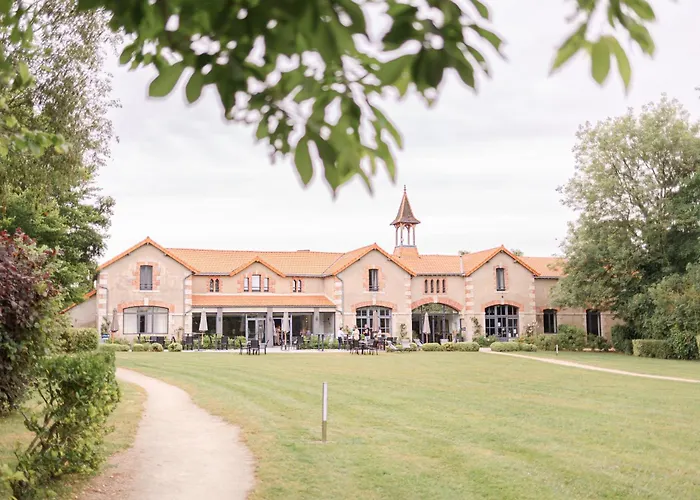 Domaine De Brandois Отель Les Achards (Vendee)