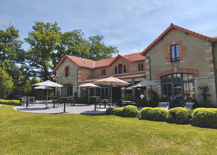 Domaine De Brandois Les Achards (Vendee)